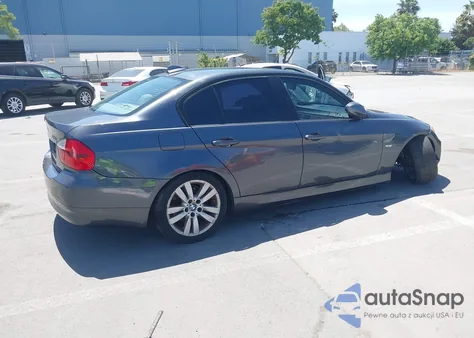 2007 BMW 328I z USA, uszkodzony, nr VIN WBAVA33527P140383